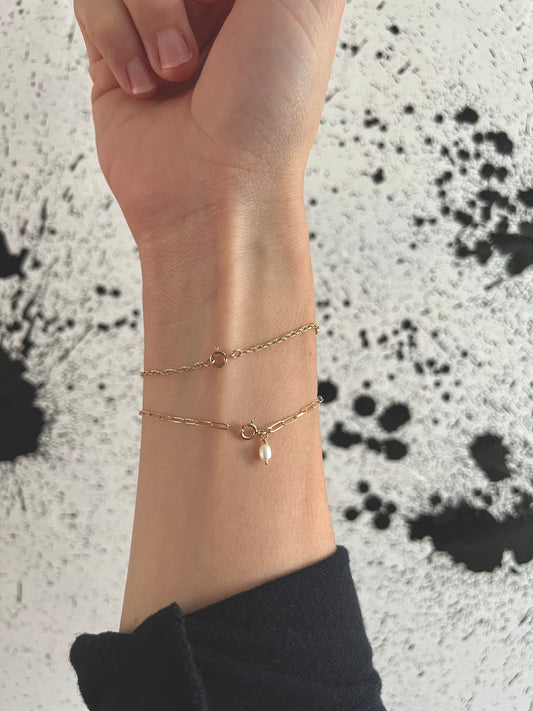 Paperclip Chain with Pearl Charm