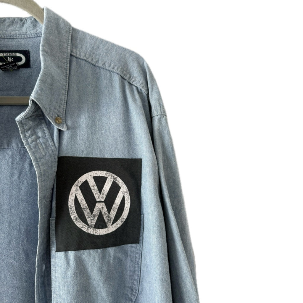 Volkswagen Golf Button Down
